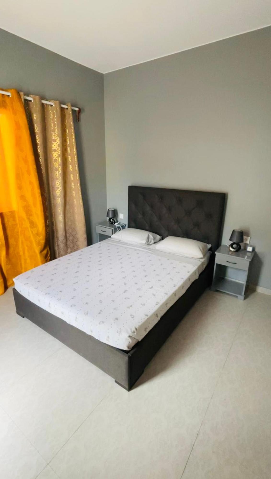 Hostel Rocha Marisol Понта до Сол Екстериор снимка