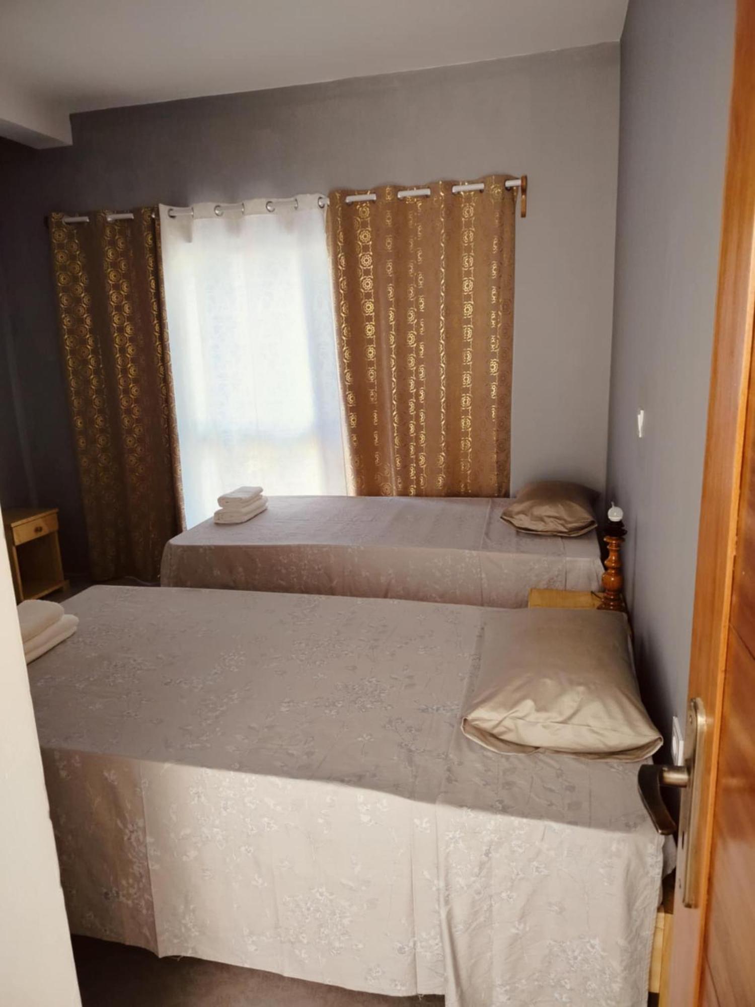 Hostel Rocha Marisol Понта до Сол Екстериор снимка